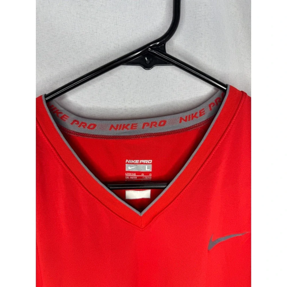 Nike Pro Dri-FIT Sleeveless V-Neck Training Shirt Red youth Large Athletic Top